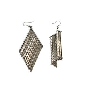 2/$29 ✦ Silver Dangly Pendant Earrings